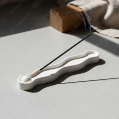 Trisora Tütsülük & Tütsü Tutucu | Beyaz